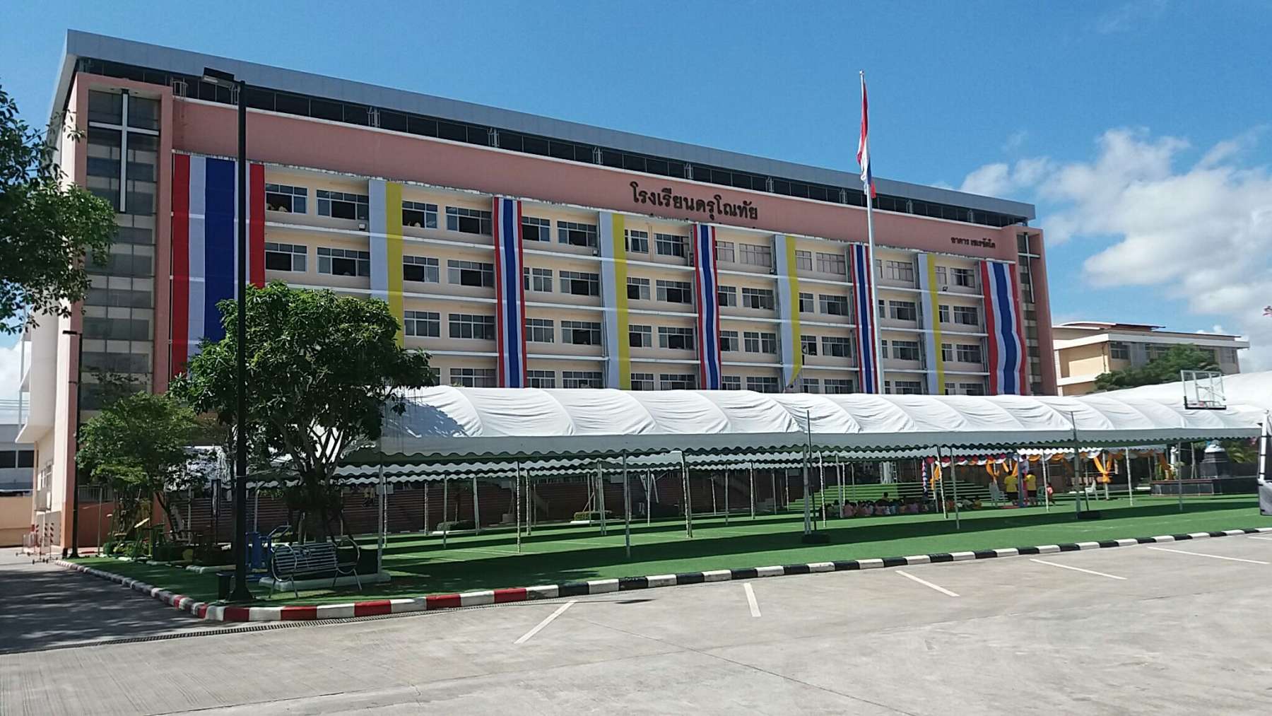 Dharunothai School (Building 6 Storeyed at Trang)